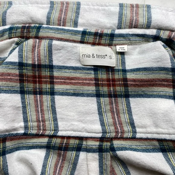 Plaid Button Down Shirt for Women - Picture 5 of 5